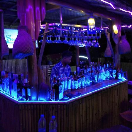 Soe Ko Ko Beach House & Restaurant Ngwesaung Ngoại thất bức ảnh