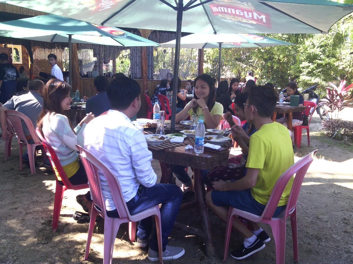 Soe Ko Ko Beach House & Restaurant Ngwesaung Ngoại thất bức ảnh