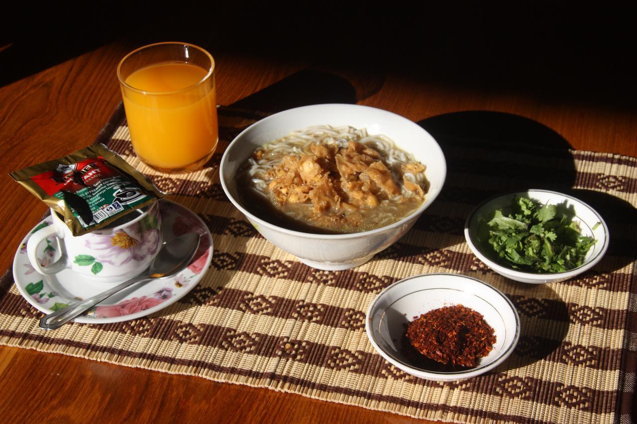Soe Ko Ko Beach House & Restaurant Ngwesaung Ngoại thất bức ảnh