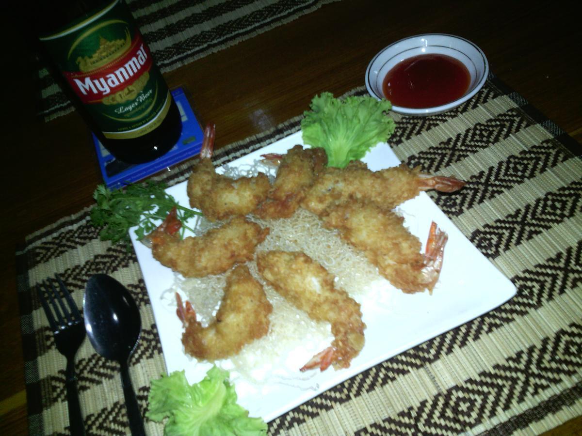 Soe Ko Ko Beach House & Restaurant Ngwesaung Ngoại thất bức ảnh