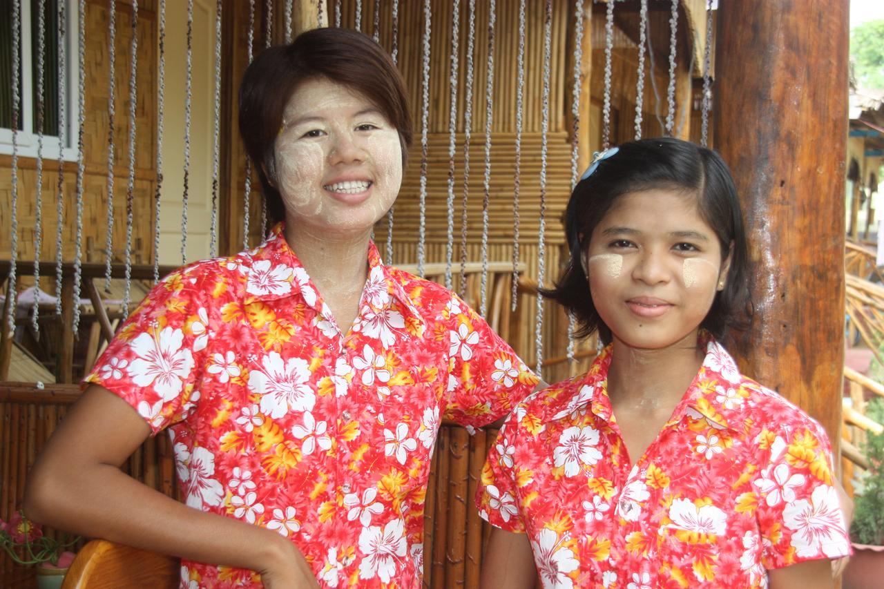 Soe Ko Ko Beach House & Restaurant Ngwesaung Ngoại thất bức ảnh